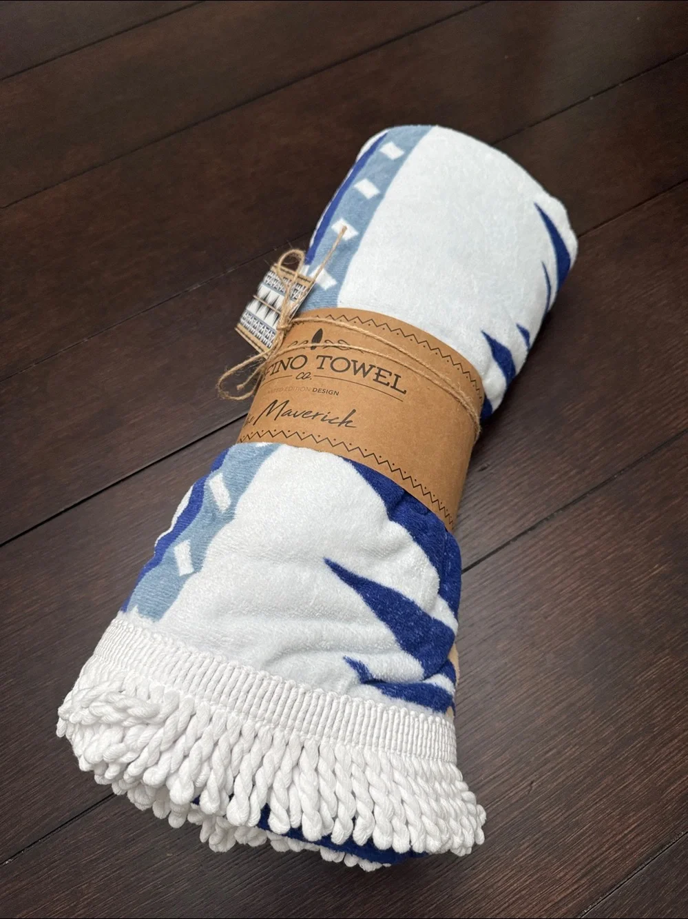 N/A tofino towel